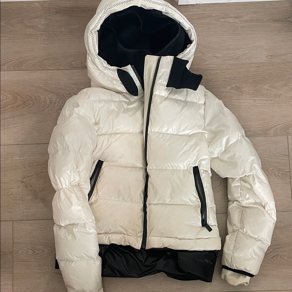 Templa off white SMALL ski/winter jacket